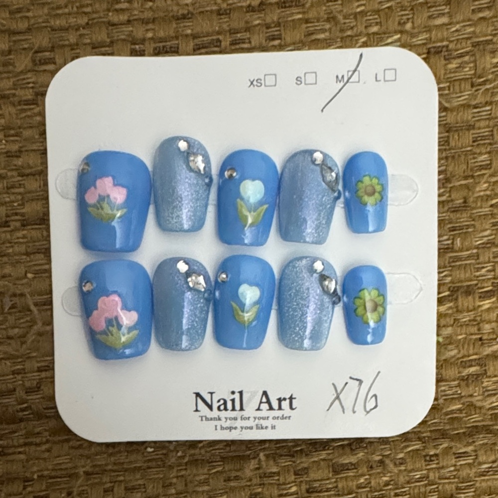 Blue Floral Nail Art Set